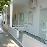 Crisio Aparthotel