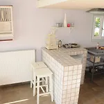 Crisio Aparthotel 3*